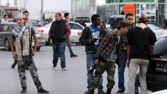 Dien thoai lao dong VN mat tich tai Libya van do chuong hinh anh