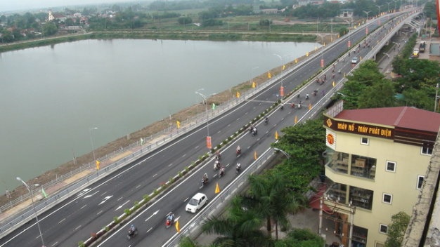 Cau vuot dau tien o Nghe An vuot tien do 6 thang hinh anh