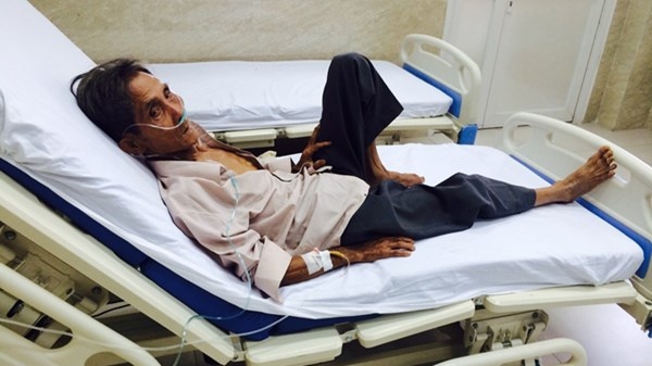 Bệnh nhân Nguyễn Văn Khia được điều trị tại bệnh viện quốc tế với chi phí giường nằm 50 nghìn đồng/ngày