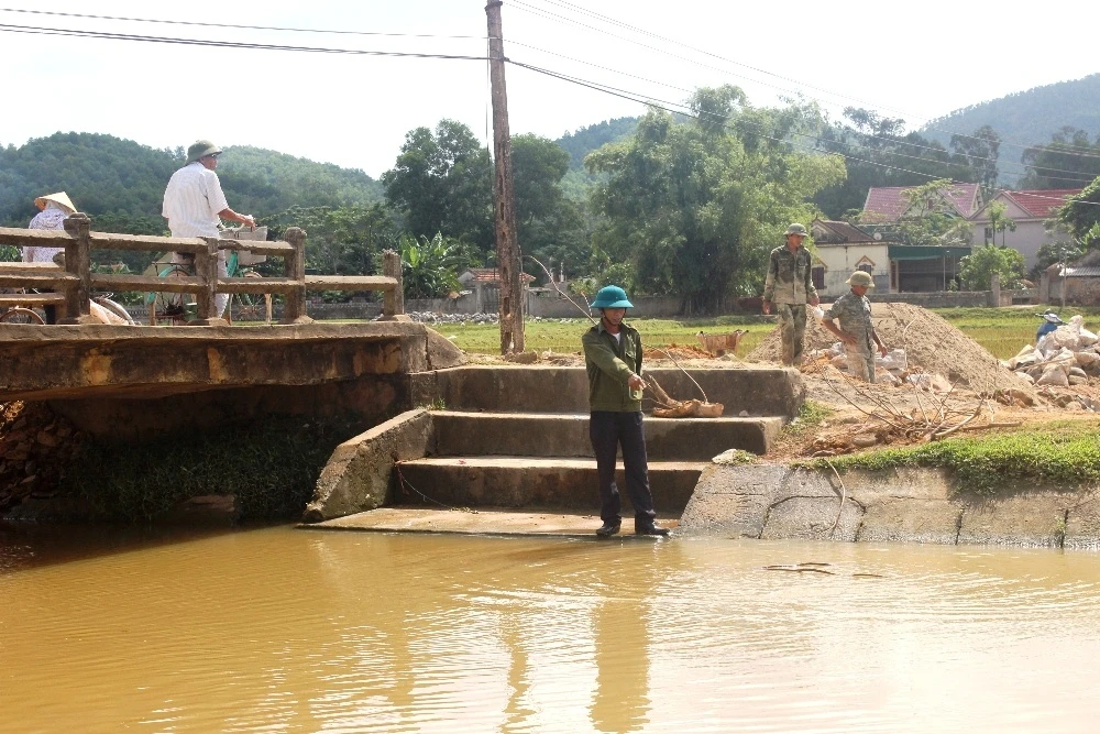 Hiện trường nơi chị Quế phát hiện thi thể chị Tịnh chết trôi sông.