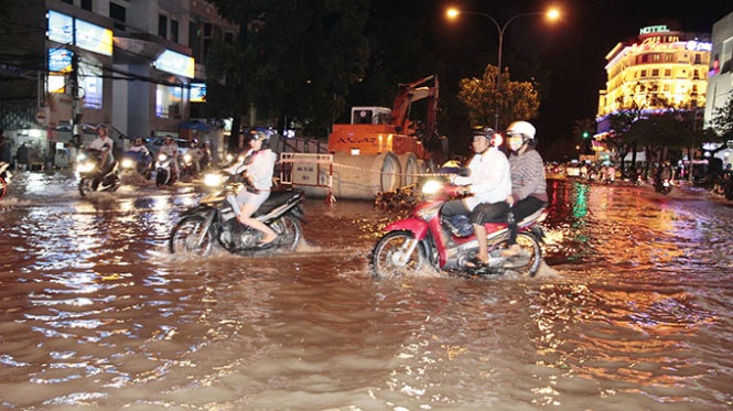 Mua lon, nhieu tuyen duong Can Tho ngap nang hinh anh