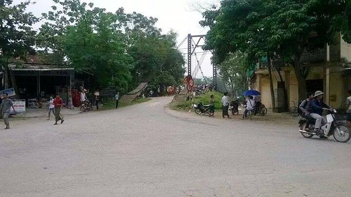 Nu sinh nhay cau tu tu vi bi gia dinh cam yeu? hinh anh