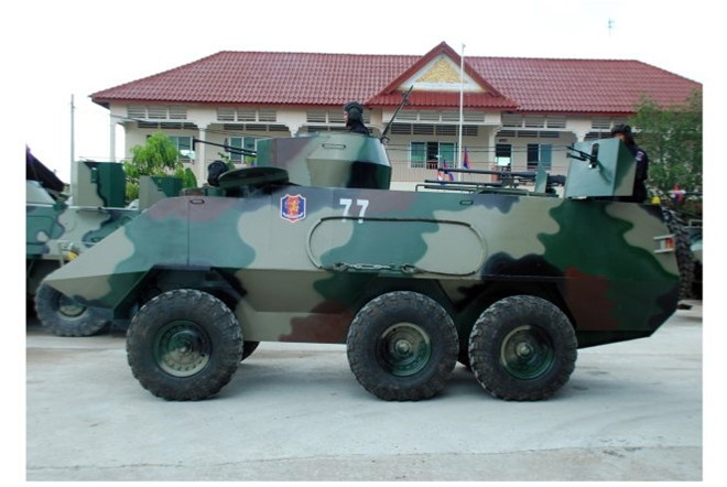 Thiết giáp của cha con 