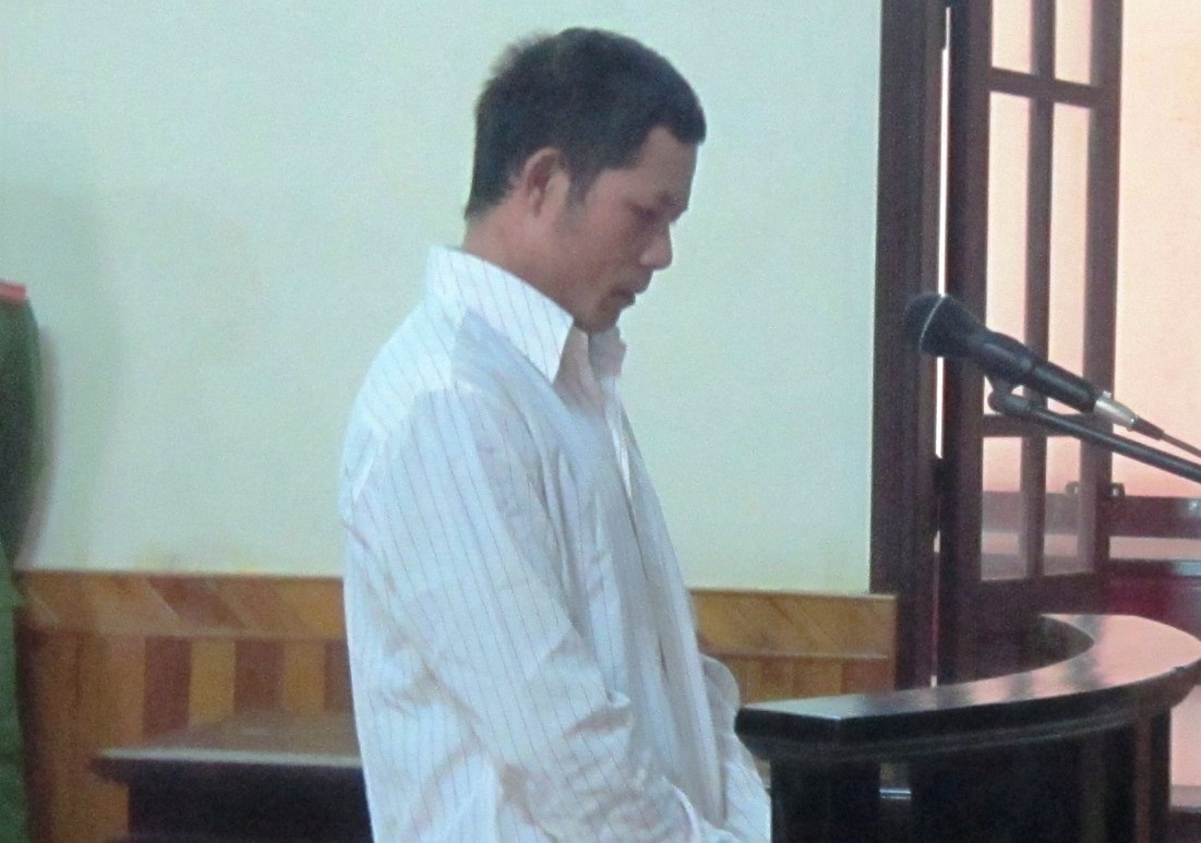 Nguoi chet ke ngoi tu vi canh cay loc vung hinh anh