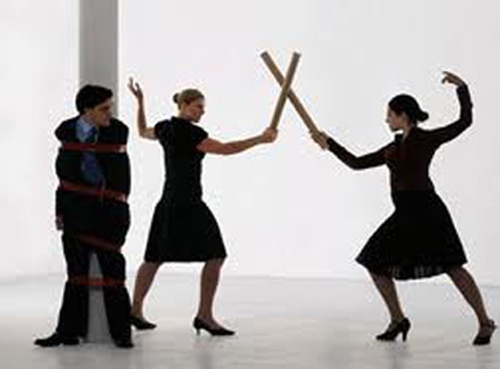 '2 ba, 1 ong' danh nhau tren may bay Vietnam Airlines hinh anh