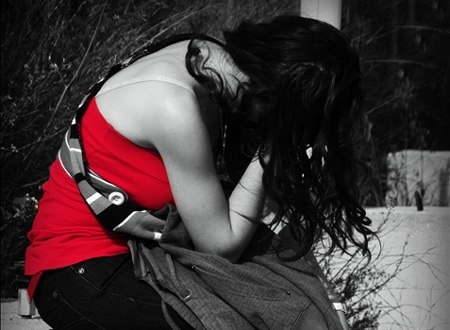 Manh moi lan ra ke ham hai nguoi phu nu lon tuoi hinh anh