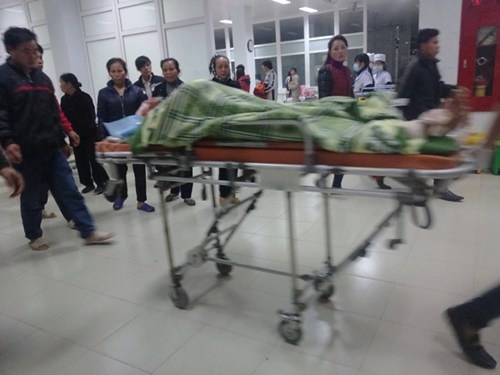 Thuoc phao no nhu bom, nam thanh nien nguy kich hinh anh
