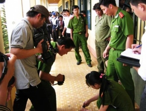 Truy sat chi vo den chet, be gai 6 thang trong thuong hinh anh