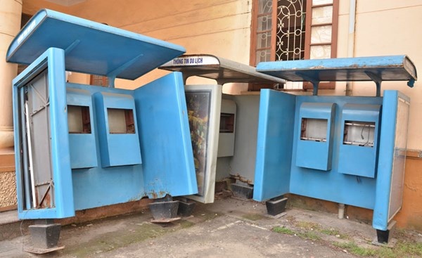 Những bốt thông tin du lịch hiện đại nay chỉ còn 