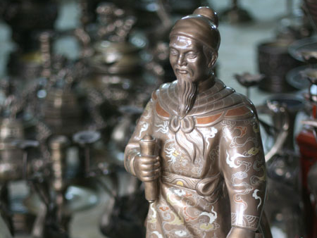 Chang trai hoc het lop 6 che tao dong ngu sac hinh anh