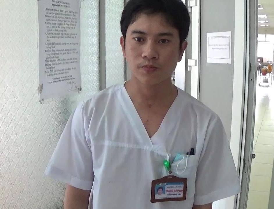 Điều dưỡng Trương Xuân Vinh nói về hành động hiến máu đêm giao thừa.