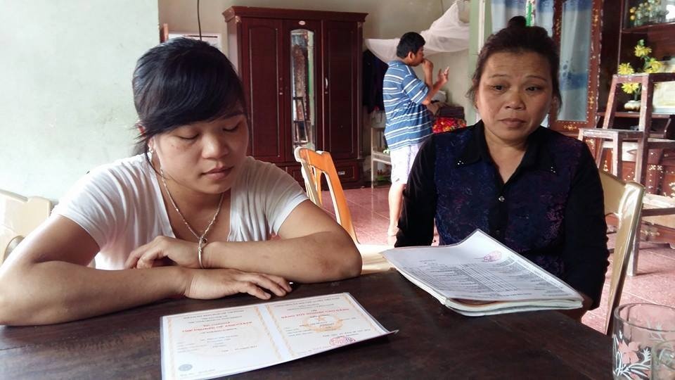 Trang và mẹ (bà Ninh) vô cùng vui mừng khi đọc được công văn của Bộ trưởng Bộ Y tế trên trang fanpage của Bộ trưởng..