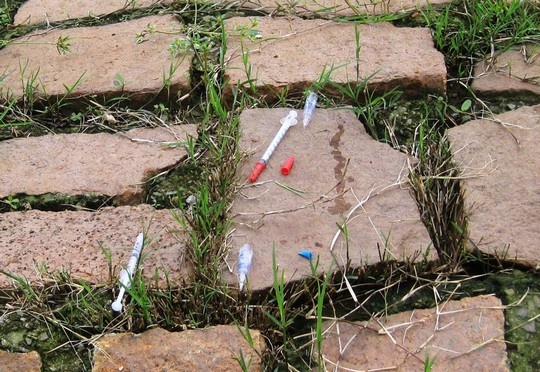 Nguoi nghien tai xuat hinh anh