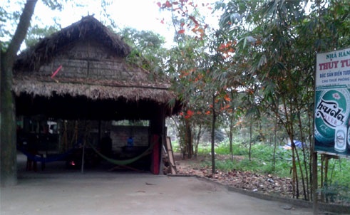 Một quán chứa gái mại dâm.