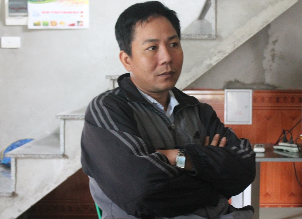 Anh Hoàng Khắc Long cho biết khi mới nghe tin Sửu bị nhiễm HIV, nhiều lần anh lên thăm và quan sât xem em mình có biểu hiện gì lạ nhưng không thấy.