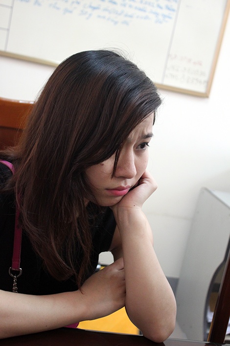 Phạm Thị Linh Thương tại cơ quan điều tra.