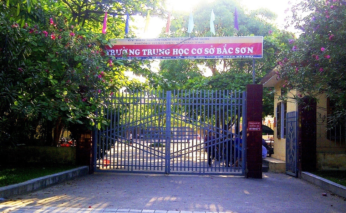 Trường THCS Bắc Sơn, nơi Quỳnh chuyển đến từ năm học 2014 – 2015. Ảnh: N.Dương
