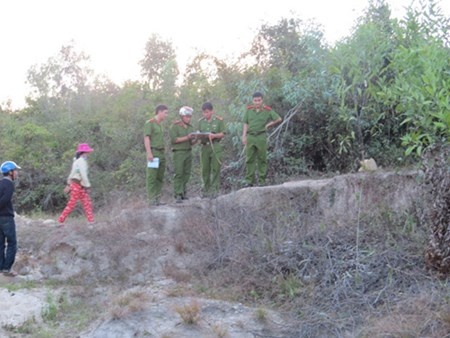 Thi the nguoi dan ong khong nguyen ven do cua dan coi hinh anh