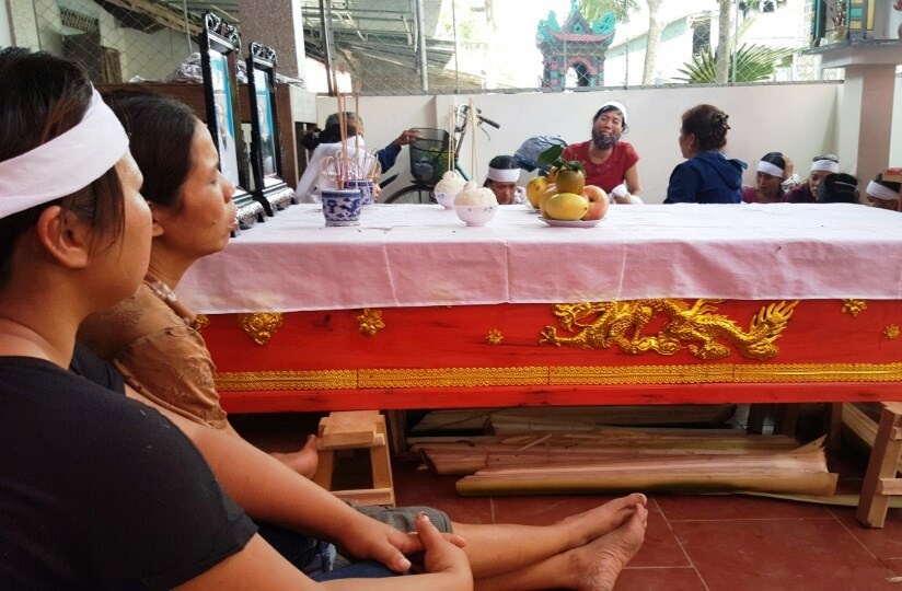 Gia canh doi vo chong trong nghi an om min tu sat hinh anh