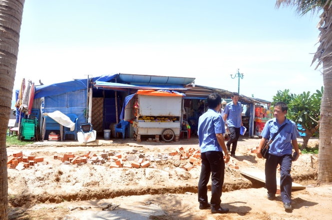 Dep canh nhech nhac, rac thai o bien Vung Tau hinh anh