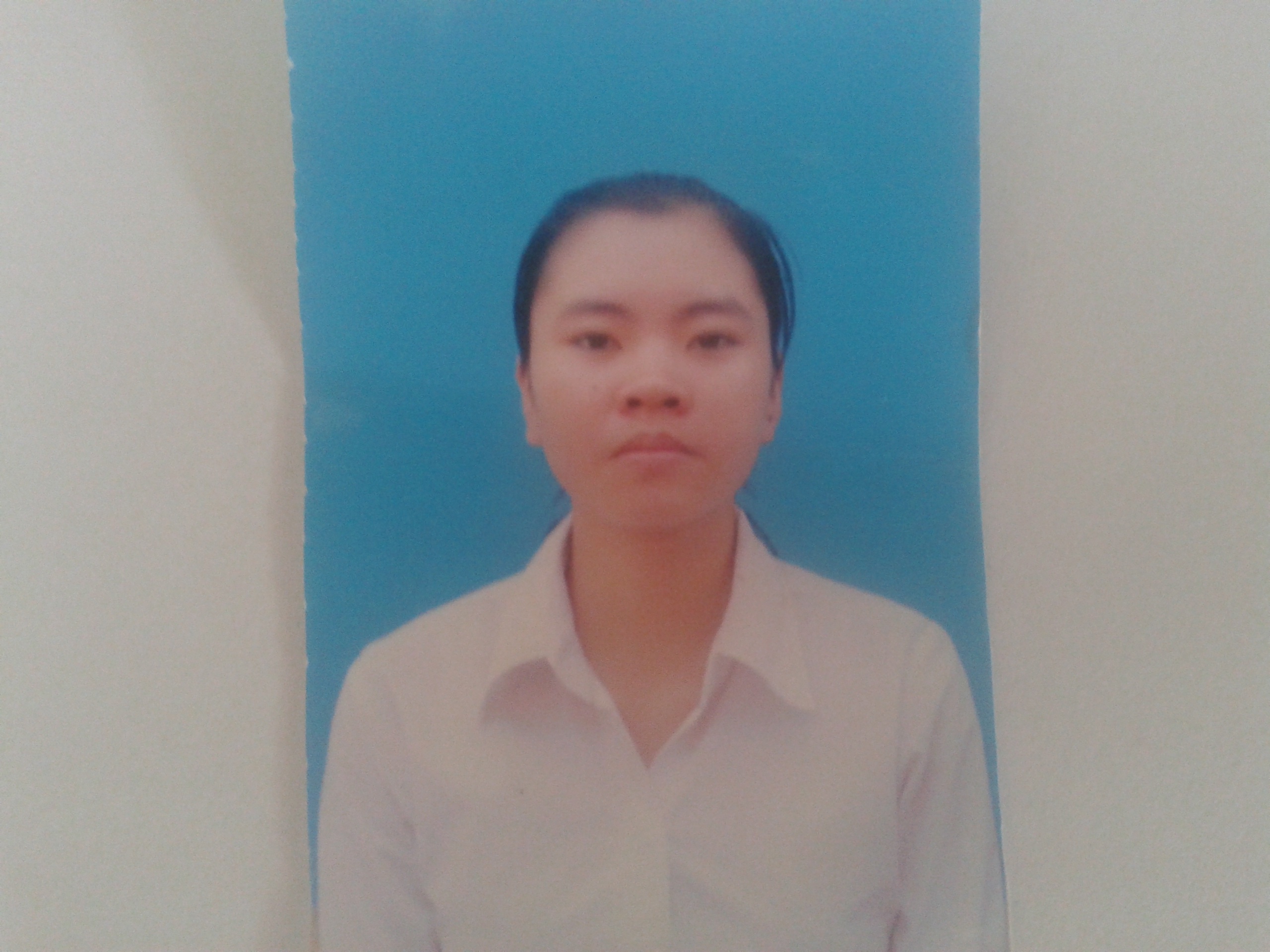 Nu sinh mat tich sau khi thi mon cuoi goi dien ve nha hinh anh