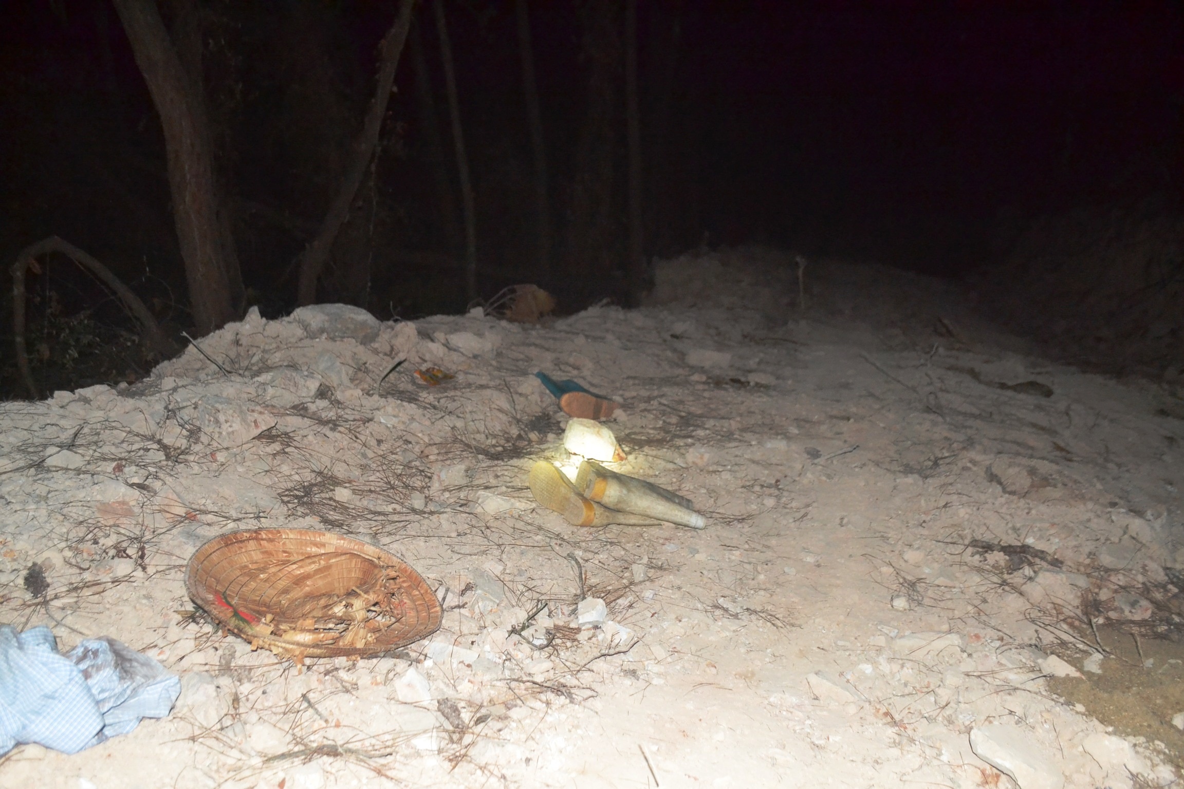 Con dốc nơi xảy ra tai nạn. Ảnh: Đ.C.