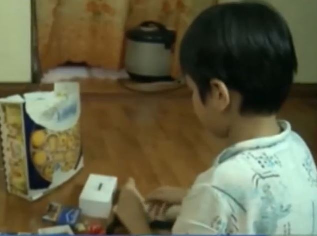 Bao hanh tre em: Bao gio moi cham dut? hinh anh