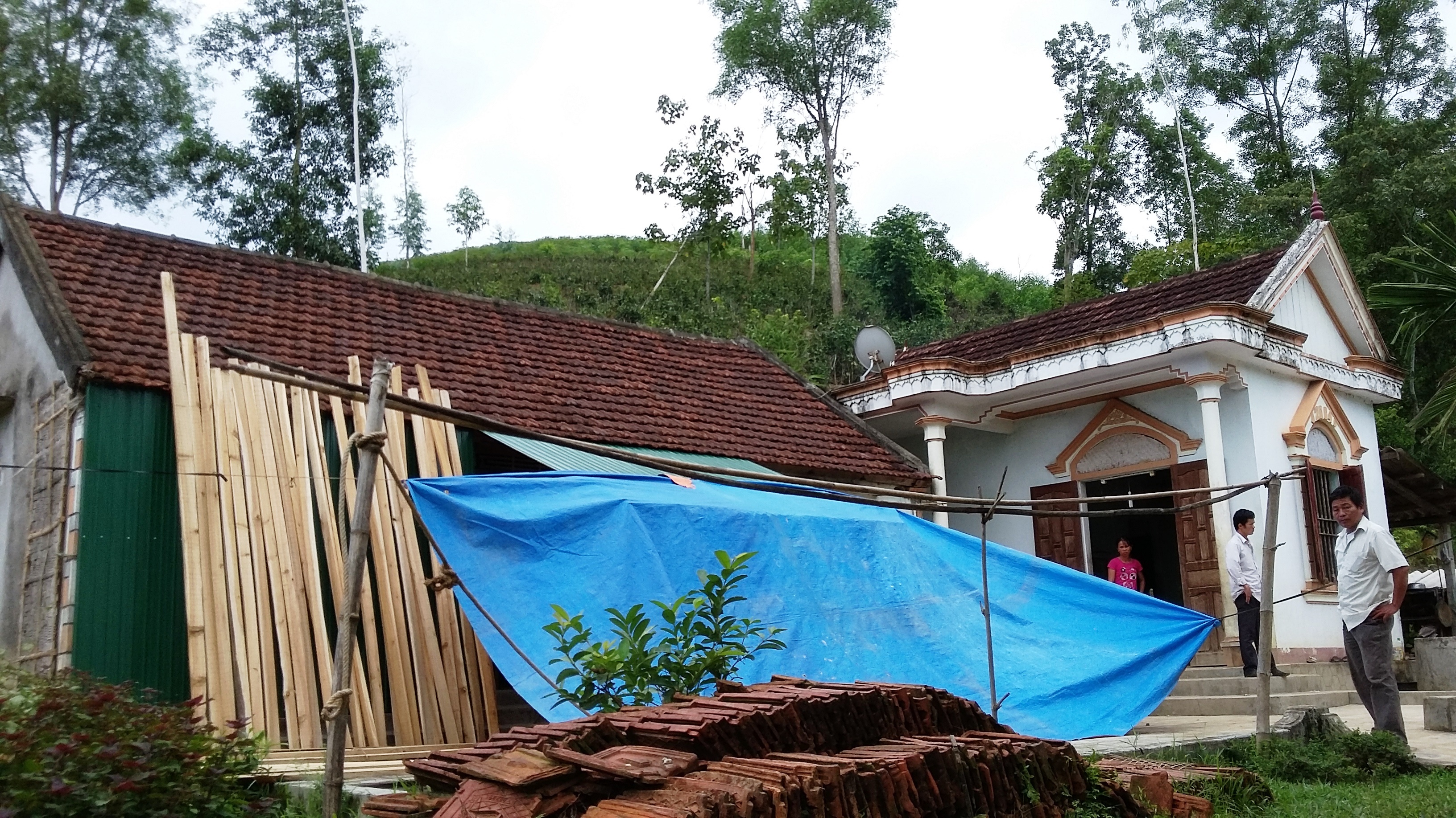 Ngôi nhà nơi hai cháu Trung và Chiến bị đánh thương vong. Ảnh: Phạm Hòa.