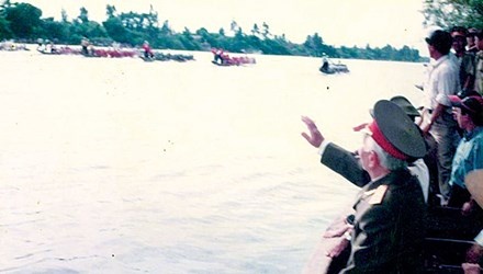 Tet Doc lap tren que huong Dai tuong hinh anh