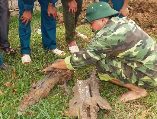Phat hien ten lua con nguyen ngoi no luc dao gieng hinh anh