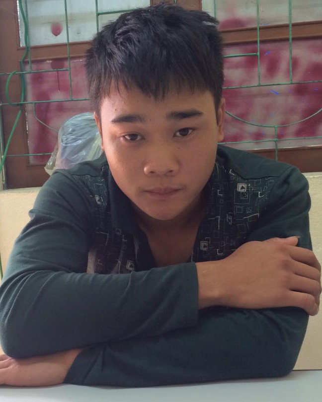 Lê Công Tương tại cơ quan điều tra. Ảnh: Công an cung cấp.