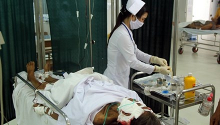 Heo rung tan cong, 2 nguoi phu nu nguy kich hinh anh