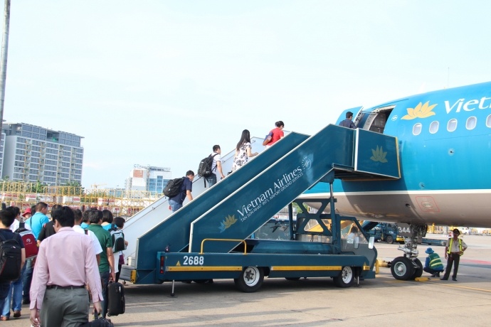 Bo truong Thang: Xu ly nghiem nhung nhieu tai san bay hinh anh