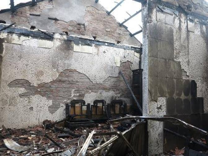 Hoa hoan giua dem, cu ong 92 tuoi chet trong phong ngu hinh anh