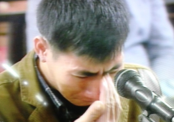 Nguoi nha nan nhan xin giam an cho cac bi cao vu Formosa hinh anh