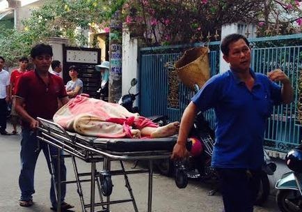 Mot phu nu chet bat thuong o nha tam hinh anh