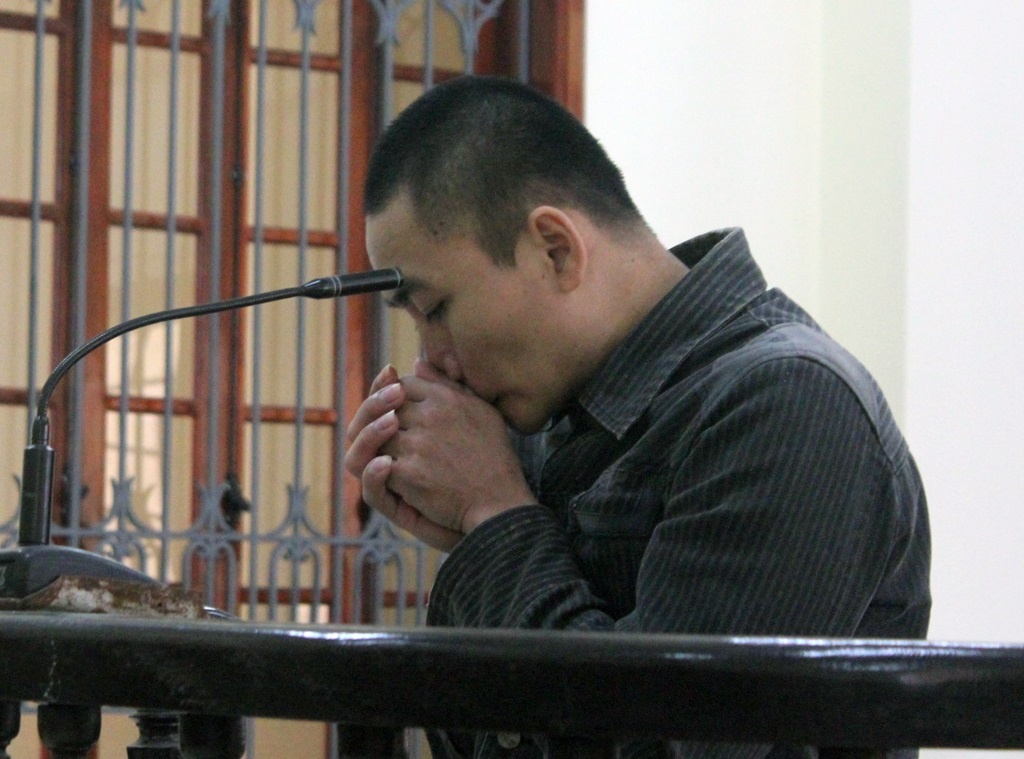 Ban an 21 nam tu sau tieng net po hinh anh