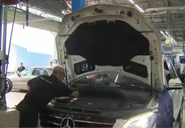 Hang loat oto do xang A95 cua Petrolimex dot ngot chet may hinh anh