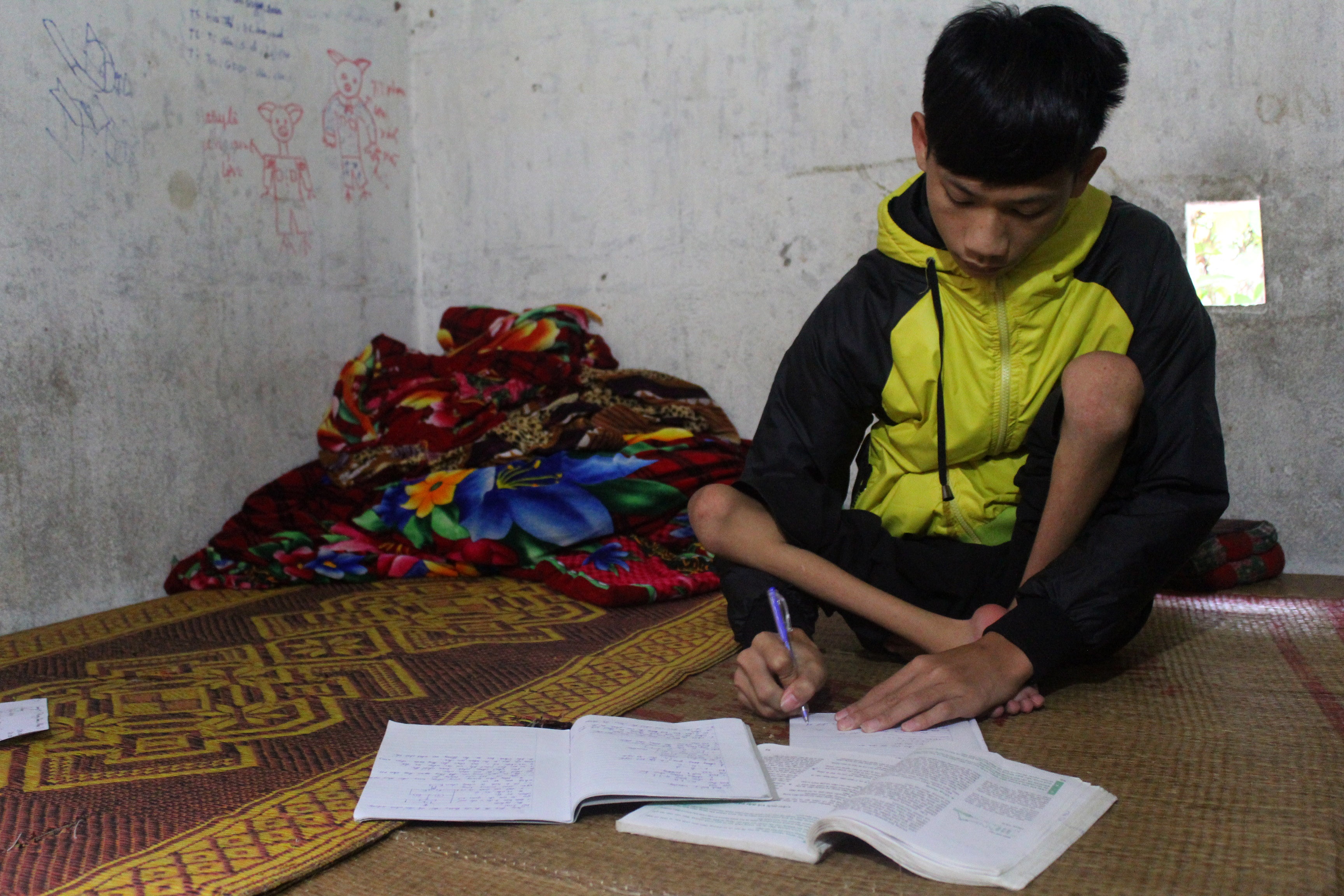 Giac mo giang duong cua cau hoc tro khong chan hinh anh