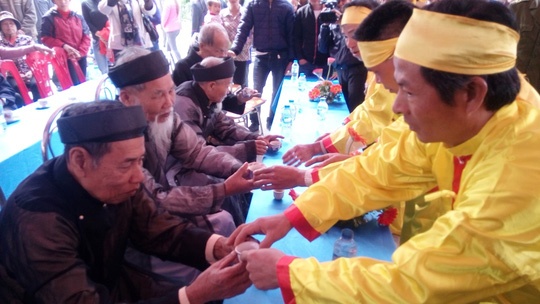 Hoi Minh the: Chi dan the trung thuc, quan khong the hinh anh