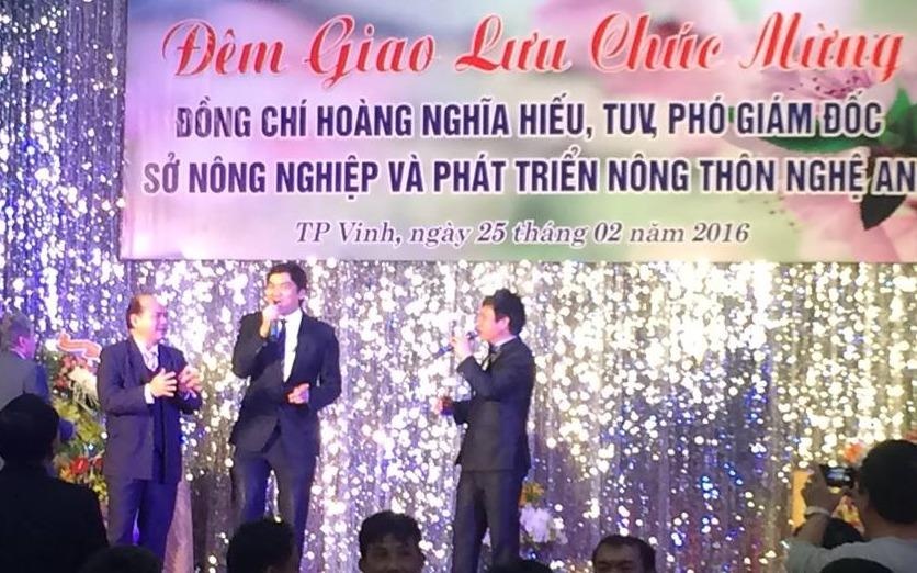 Bi thu Nghe An yeu cau xu ly vu mo tiec mung Pho giam doc So hinh anh