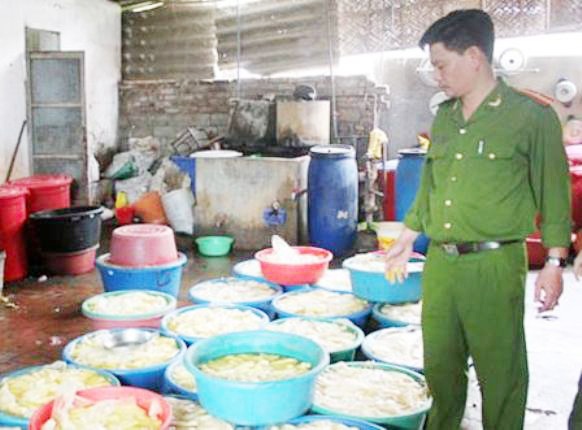 tẩy trắng và nhuộm vàng măng bằng hóa chất ảnh 1 tay trang va nhuom vang mang bang hoa chat anh 1