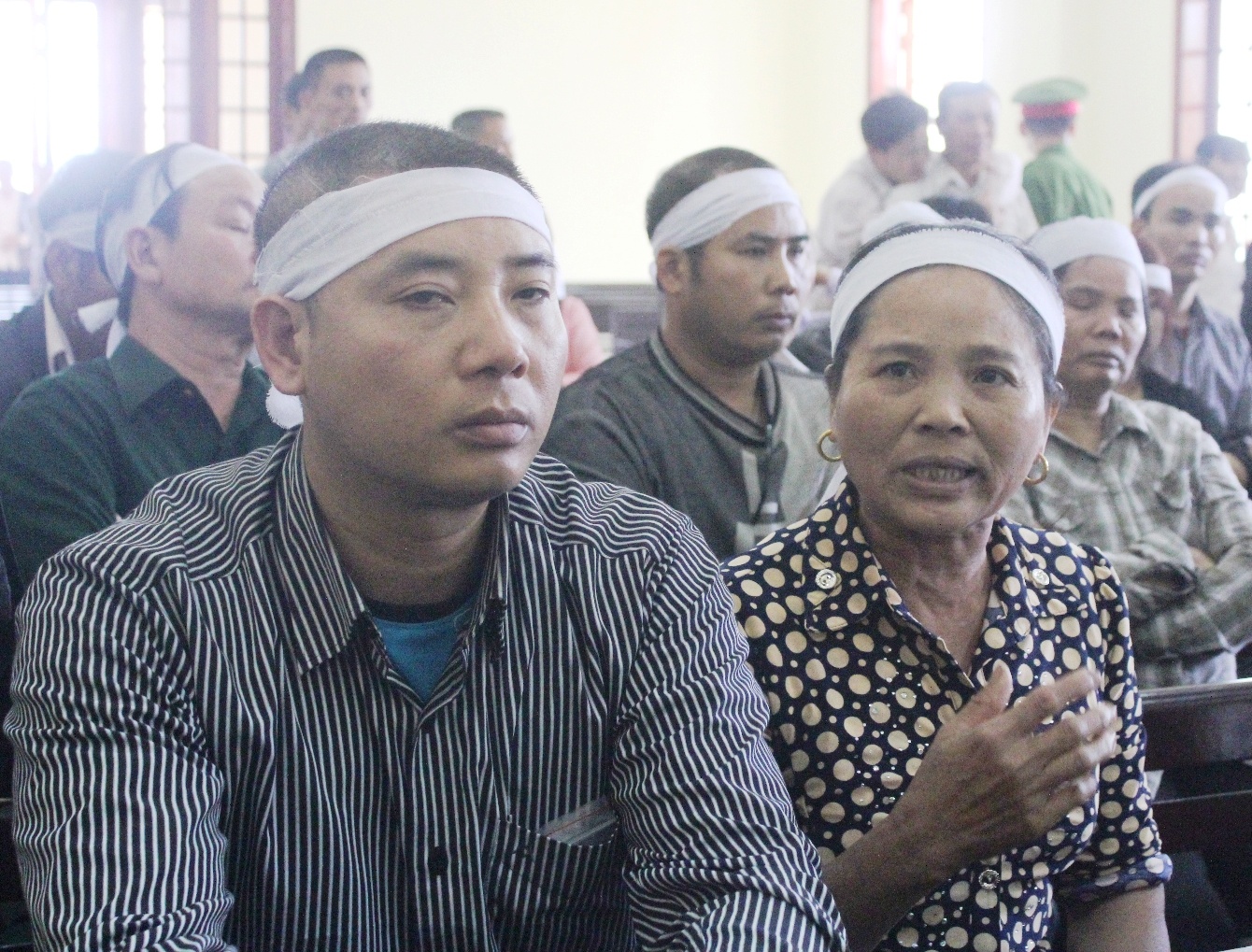 nuoc mat nguoi dan ong giet vo anh 2