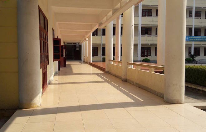 hành hung sinh viên ảnh 1 hanh hung sinh vien anh 1