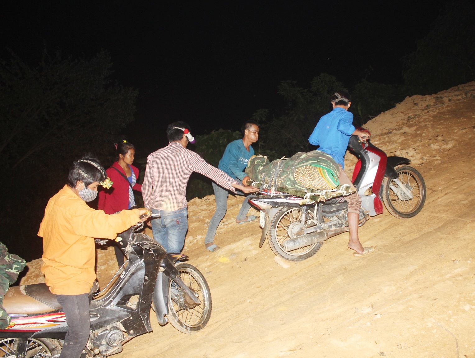 ngat khi ham vang anh 3