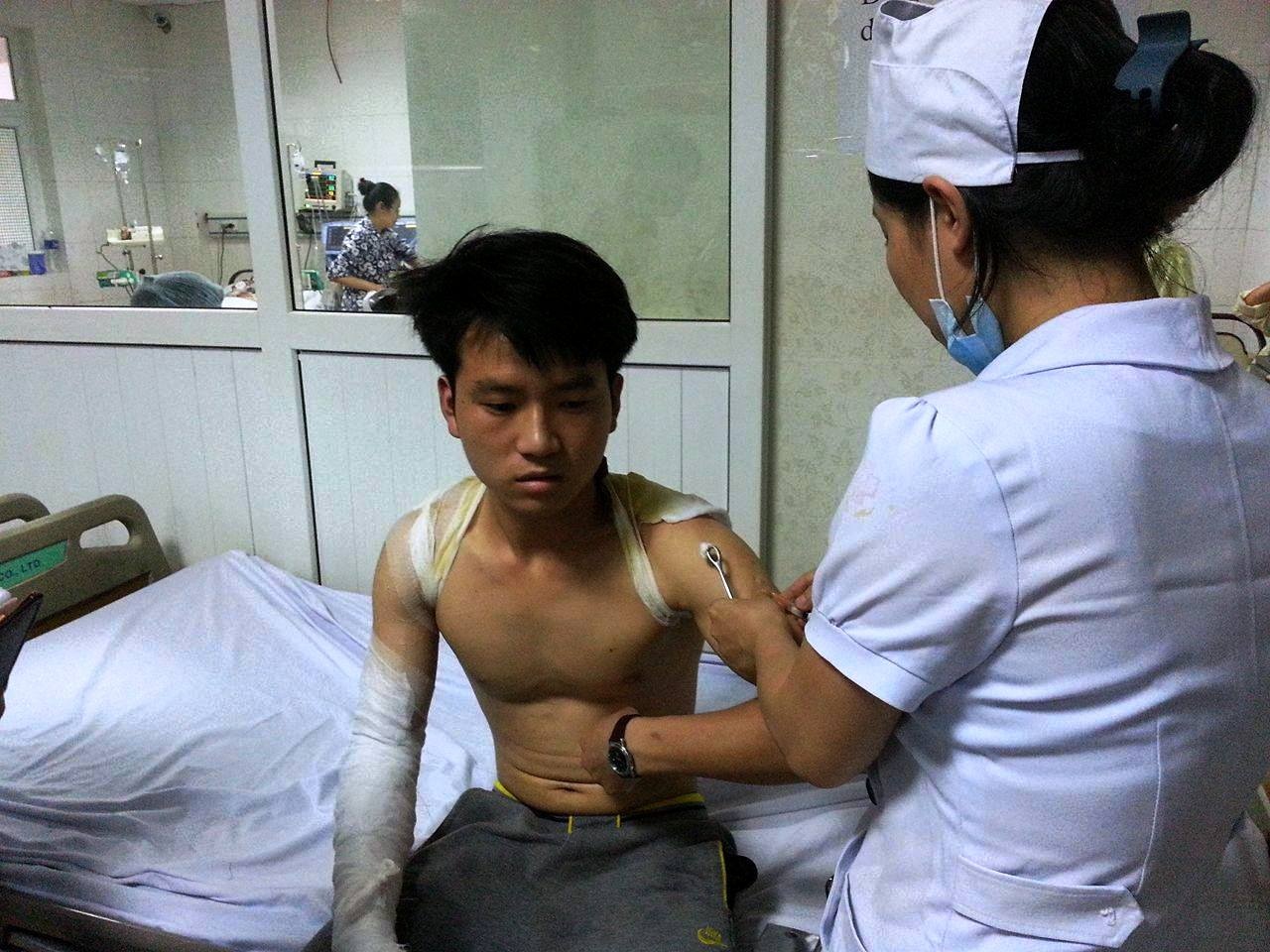 No ong dan dau trong cong ty go o Nghe An anh 2