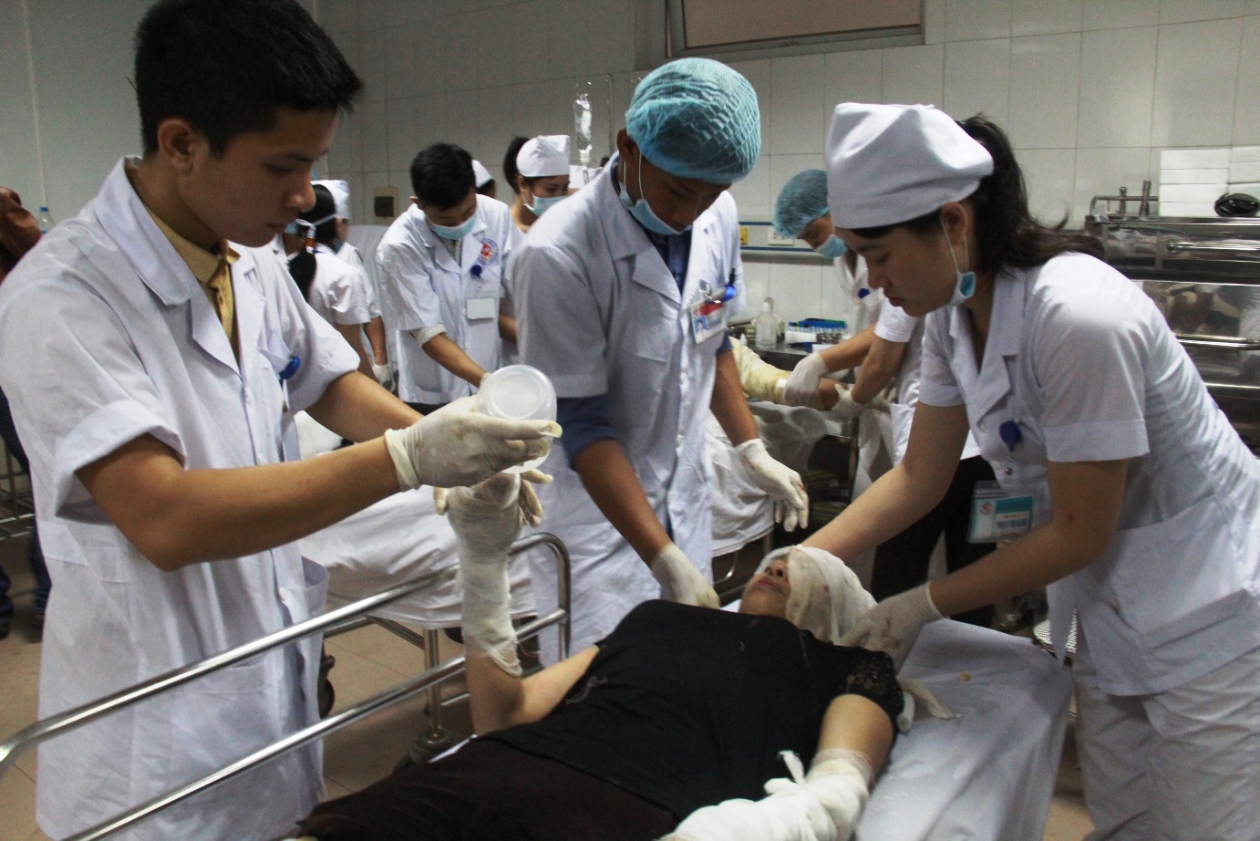 No ong dan dau trong cong ty go o Nghe An anh 3