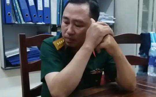 Sieu lua gia dai ta quan doi de tron truy na hinh anh
