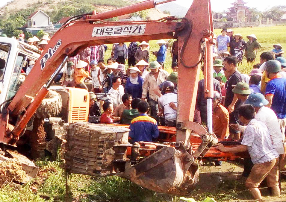 May muc de nguoi lai tu vong hinh anh