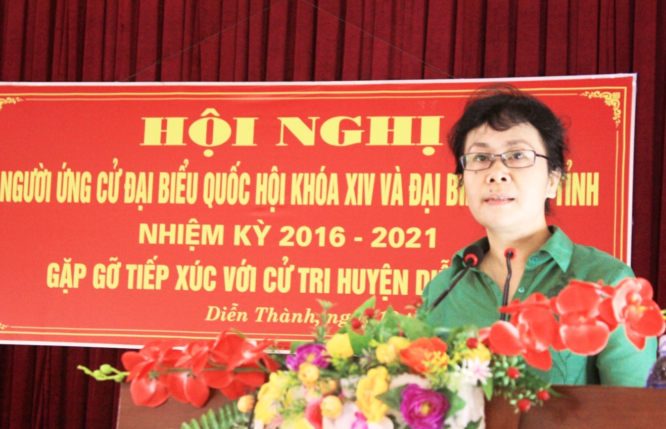 Vo chong Pho thu tuong Vuong Dinh Hue anh 1